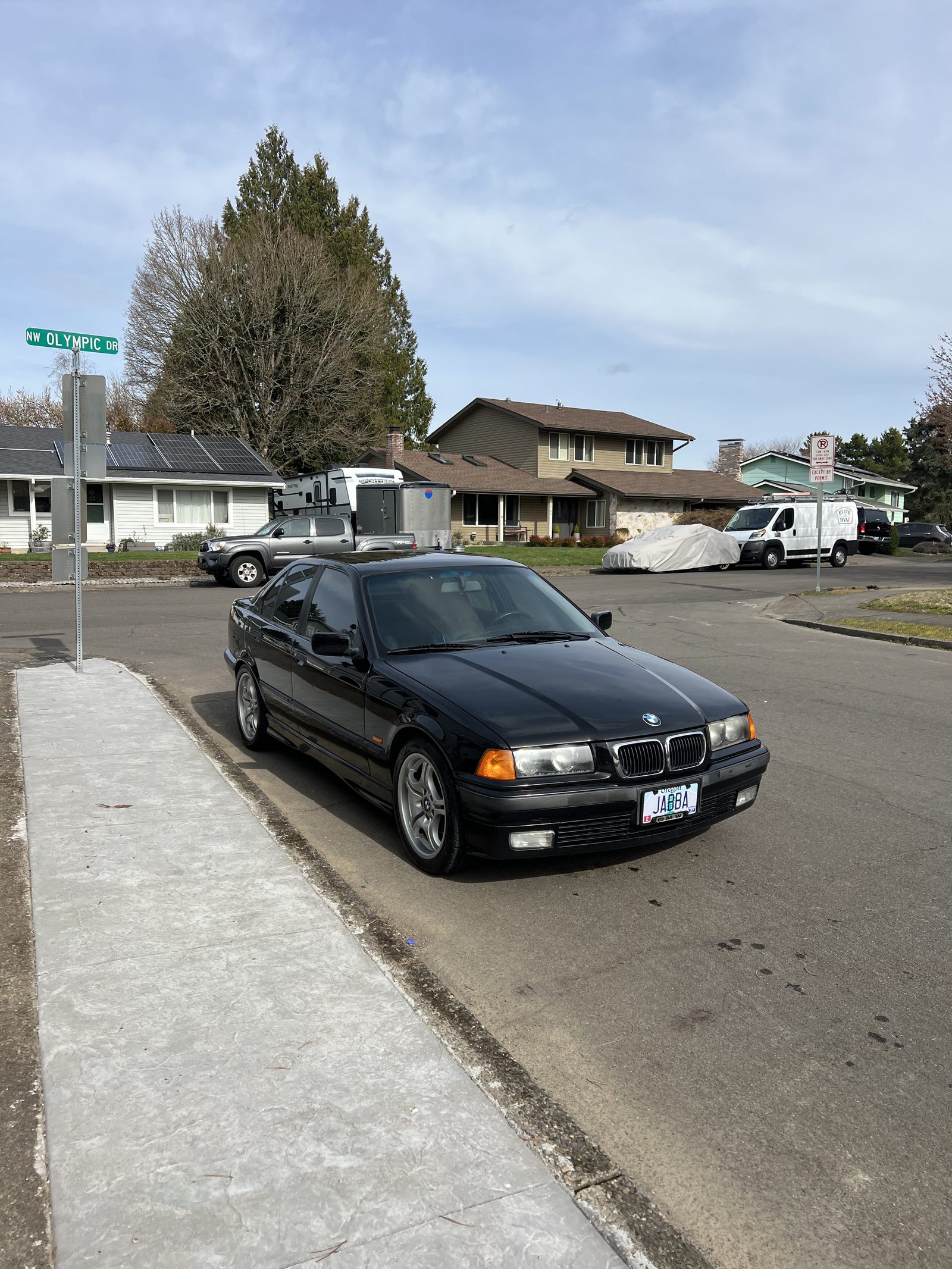 Black BMW E36 sedan